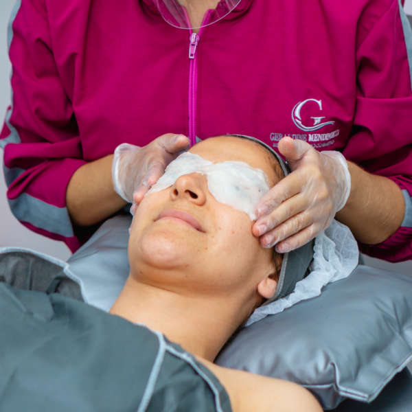 Opti-Firm ( Tratamiento Contorno de ojos)