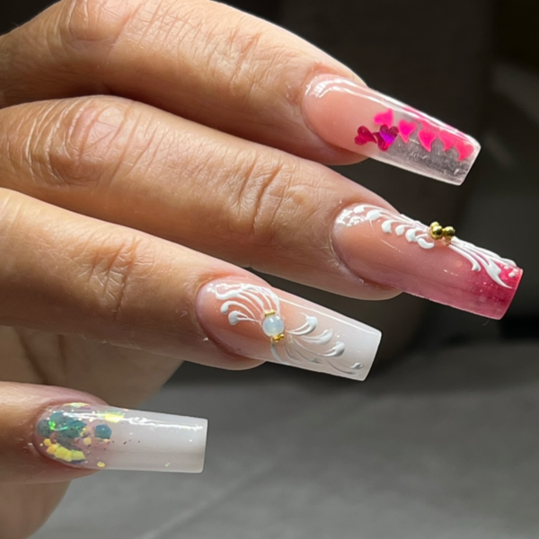 Reparacion Uña en Acrilico