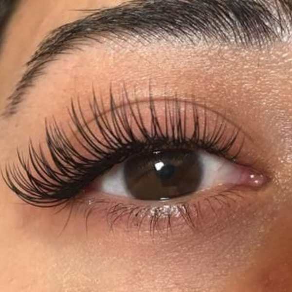Extensiones de Pestañas (Efecto Rímel)