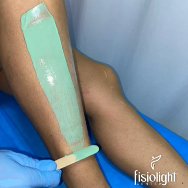 DEPILACIÓN CERA MEDIA PIERNA