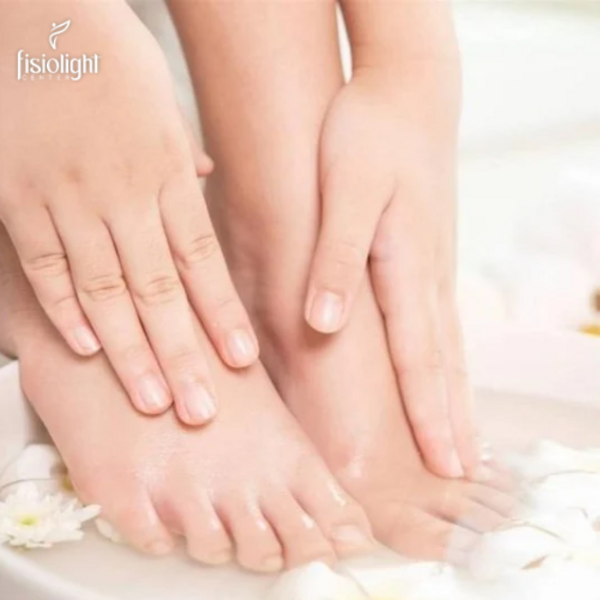 HIDRATACIÓN MANOS Y PIES