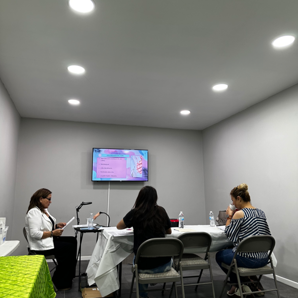 Renta de espacio para curso/reunion 8 am a 8 pm