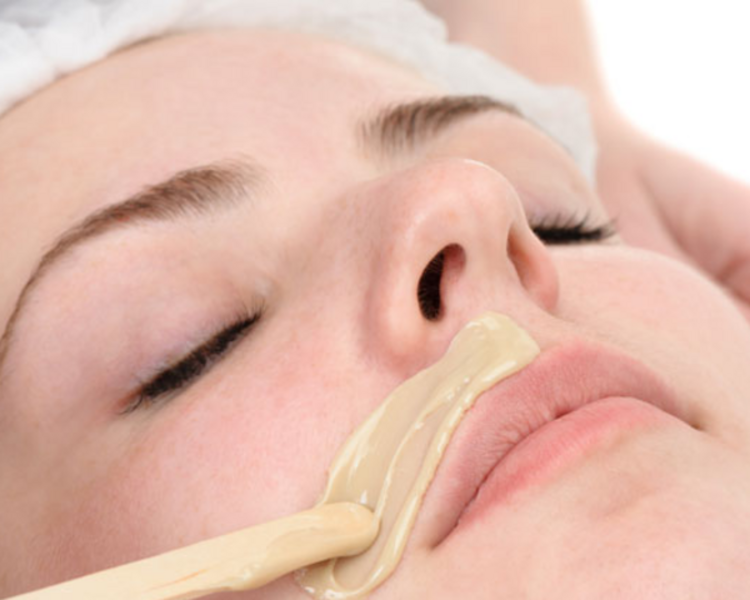 Depilación de Bigote con cera / Mustache Waxing