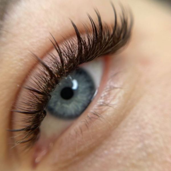 Extensiones de pestañas (pelo a pelo) efecto Wispy 