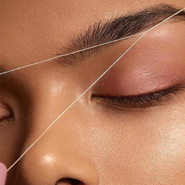 Depilación facial (hilo/cera)