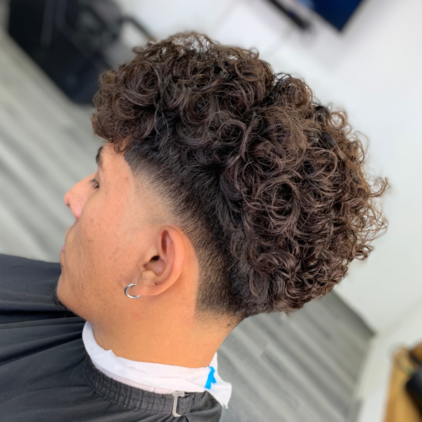 ONDULACION PERMANENTE MULLET MAS CORTE DE CABELLO