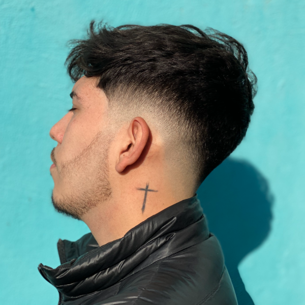CORTE Y BARBA MAS LAVADO DE CABELLO