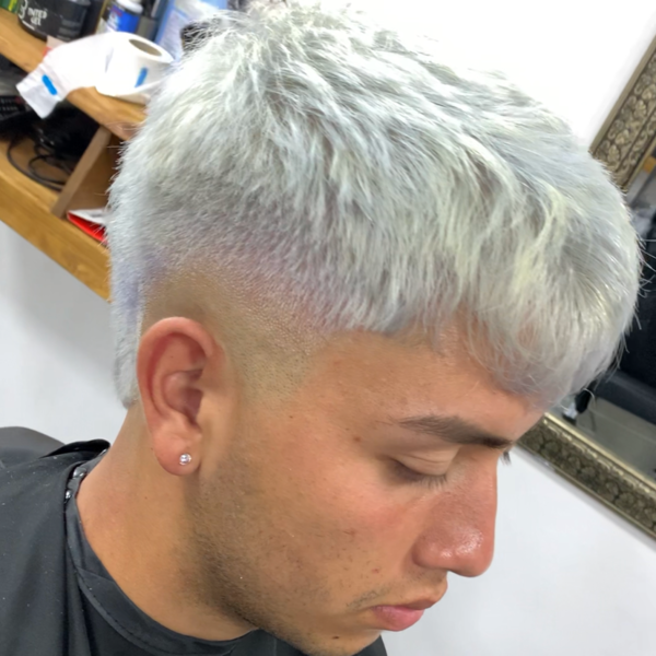 DECOLORACION COMPLETA, (GRISES O PLATA)