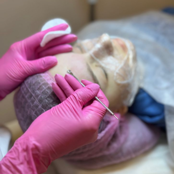 Limpieza hydrafacial profunda