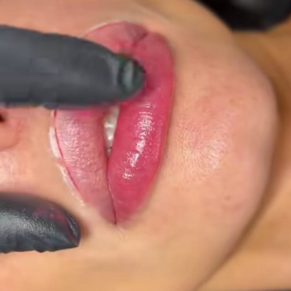 Dermopigmentacion de Labios