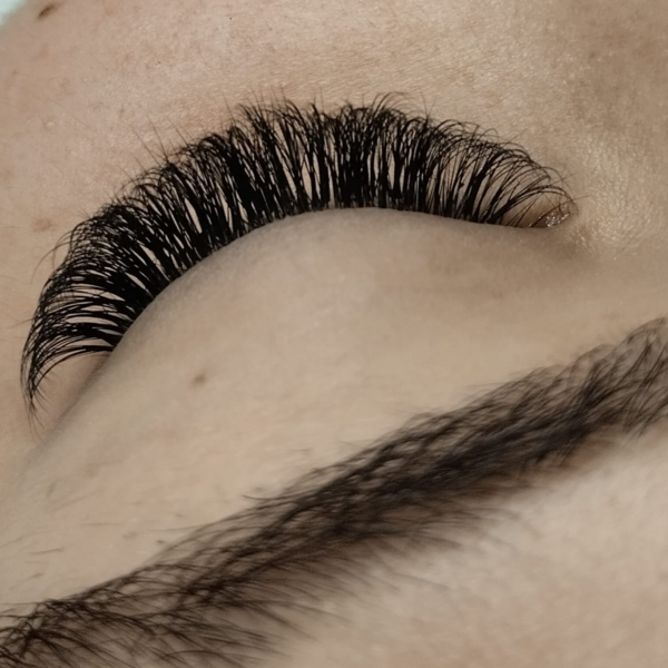 Extensiones de pestañas volumen medio