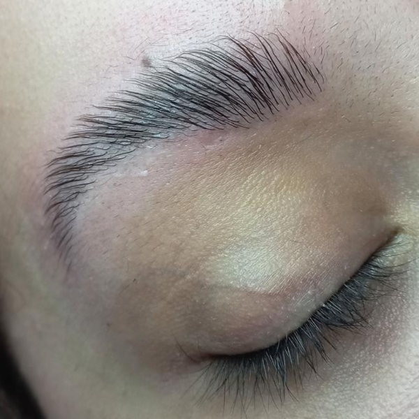 Laminado de cejas 