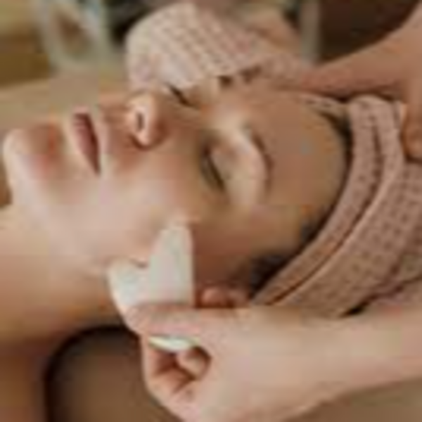 MASAJE AURORA (Masaje Relajante + Yoga facial + Masaje craneal 