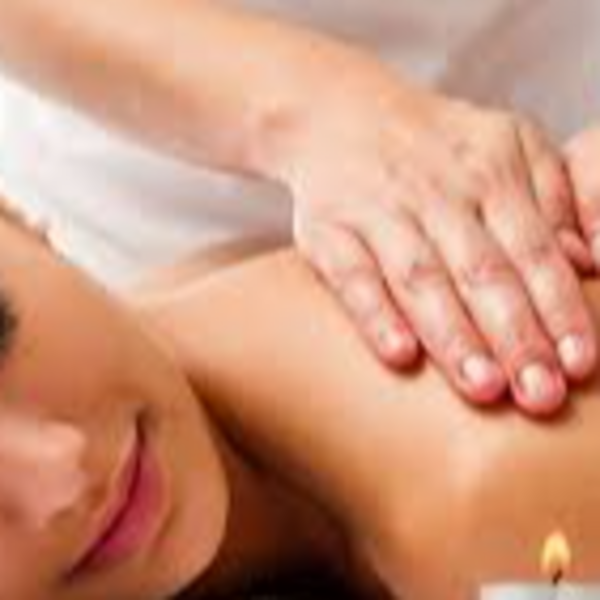 MASAJE HOLISTICO (Masaje Relajante + Reiki)