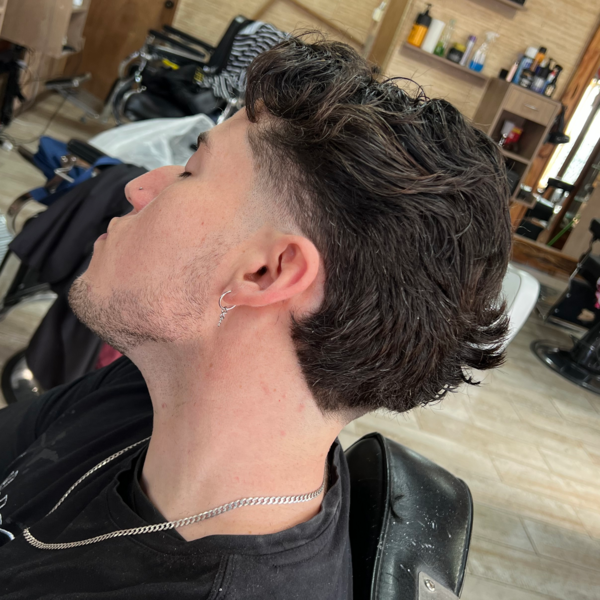 Corte de cabello Largo Hombre (solo tijeras)