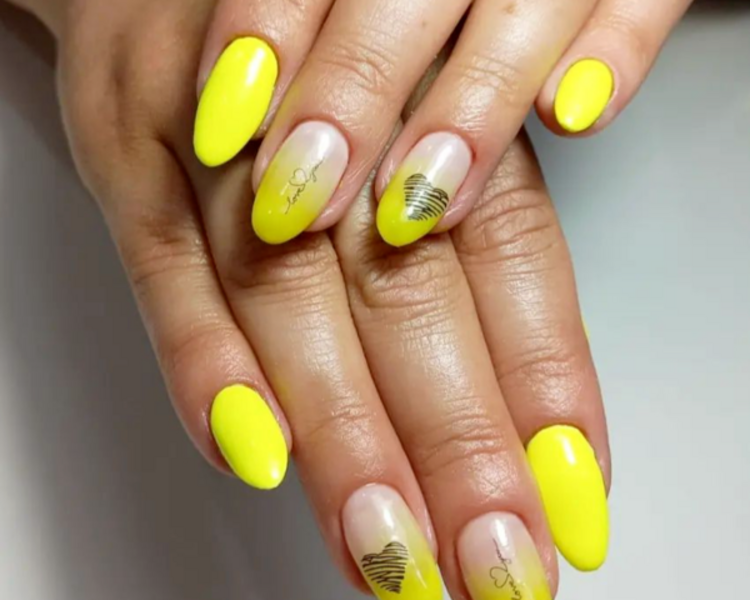 Uñas Poligel con tips