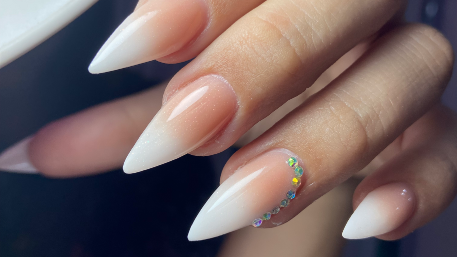 Joa nailss interior