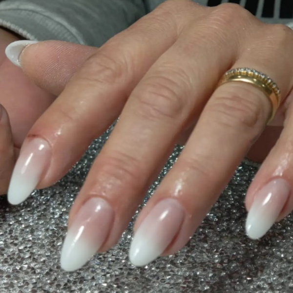Uñas Acrílicas con tips