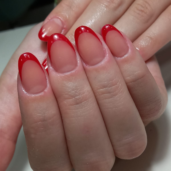 Esmaltado permanente con francesa o degrade