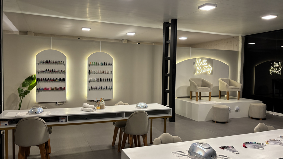 LUMINOUS Beauty Center banner