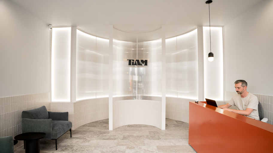 TIAM Aesthetic Clinic banner