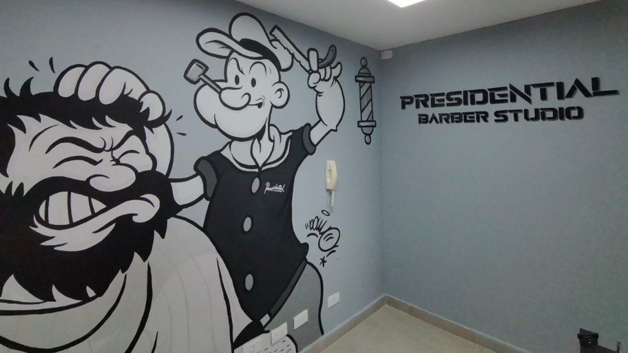 PRESIDENTIAL BARBER STUDIO banner
