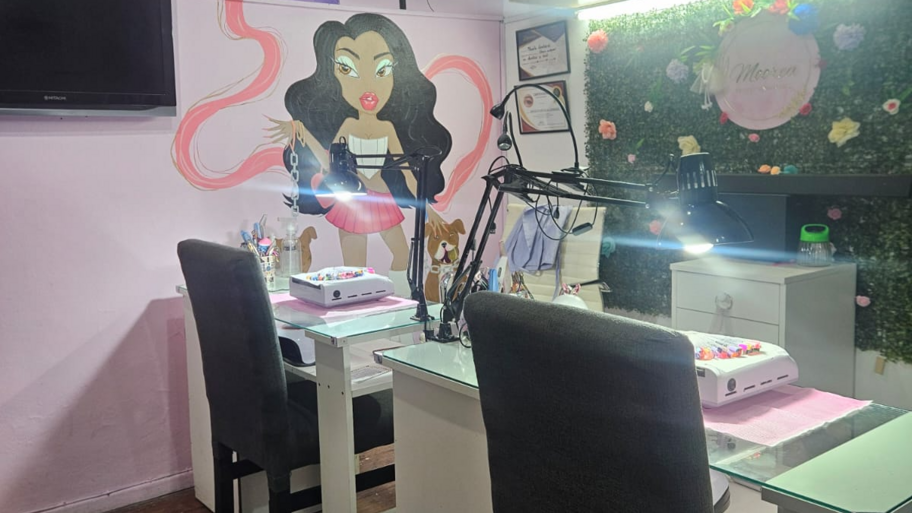 Moorea beauty and nails banner