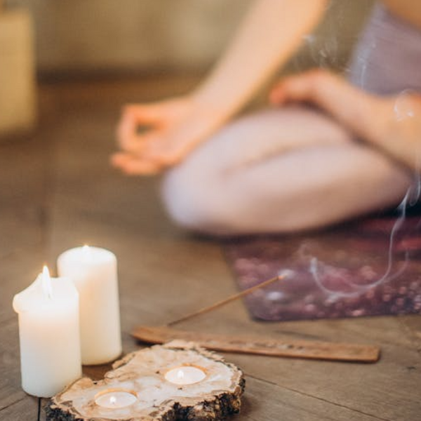 CLASE DE YOGA KUNDALINI