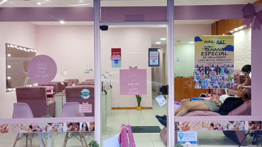 FOREVER BONITA ® interior