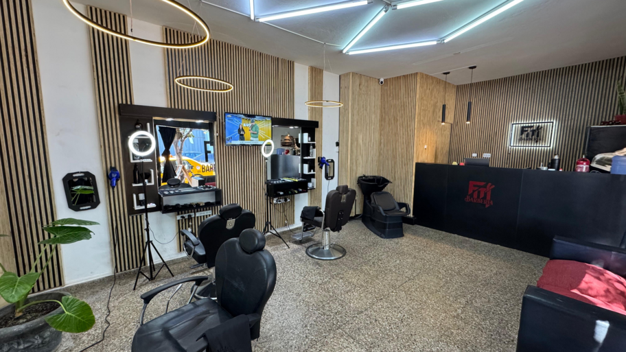 FM BARBERIA interior