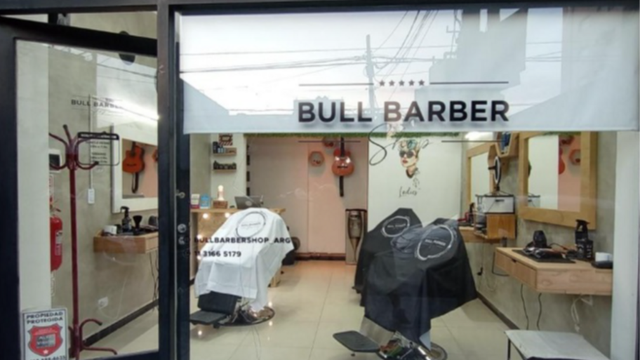 Bull Barber Saenz Peña interior