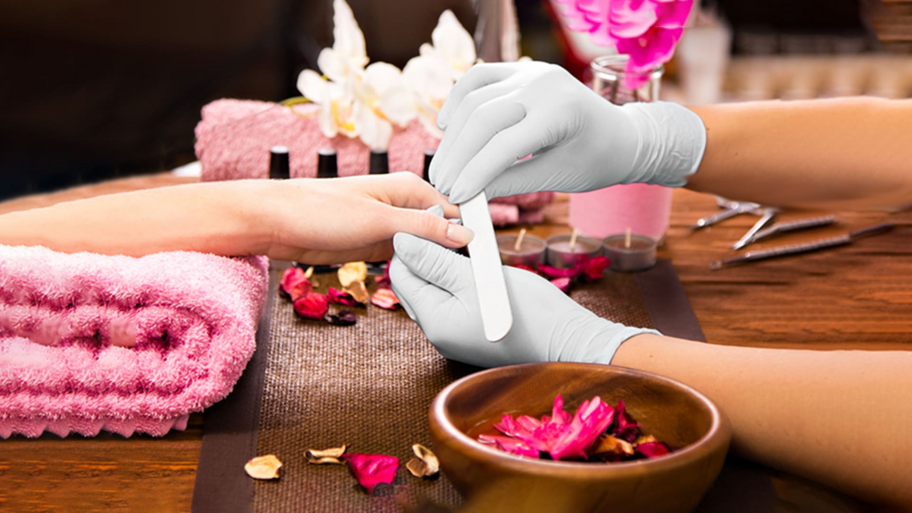 NAILS BAR banner