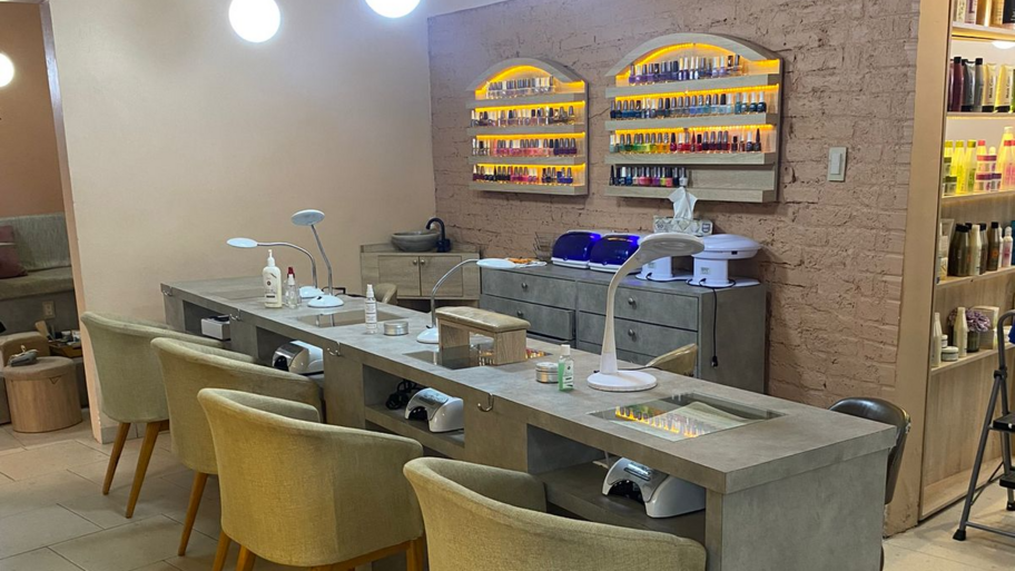 Luci Casa de Belleza  interior