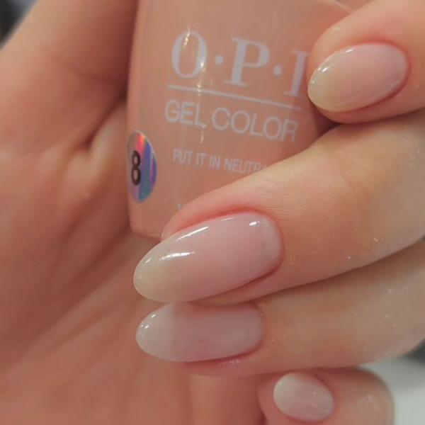 Manicuría + esmaltado semipermanente