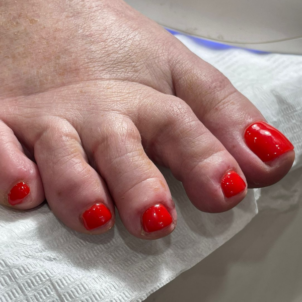 Belleza de pies + esmaltado semi