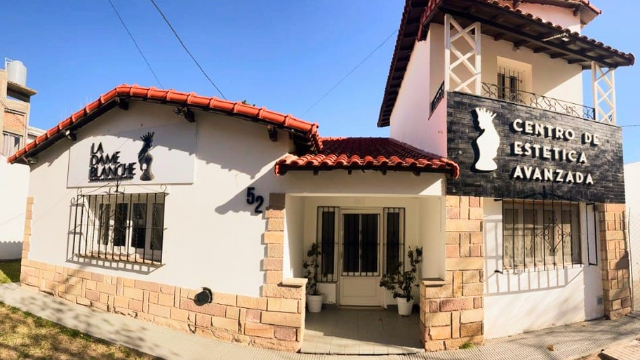 La Dame Blanche interior