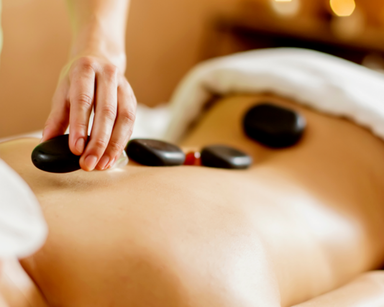 RELAJACIÓN VOLCÁNICA: MASAJE PIEDRAS CALIENTES 