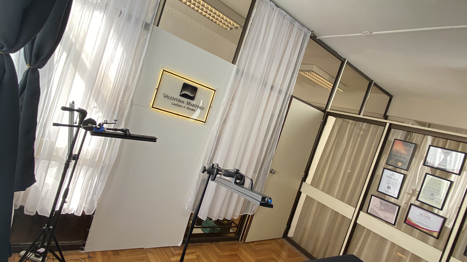 Valenlashes Studio banner