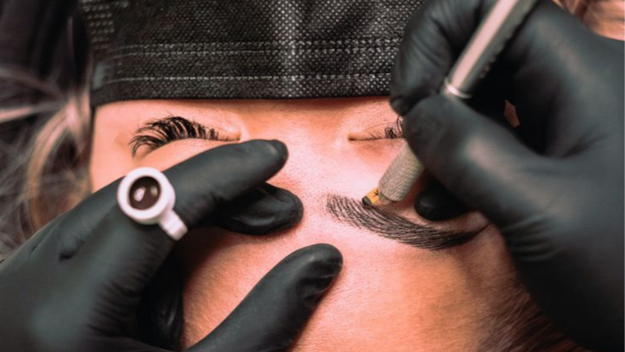 Andrea Abifandi Studio interior