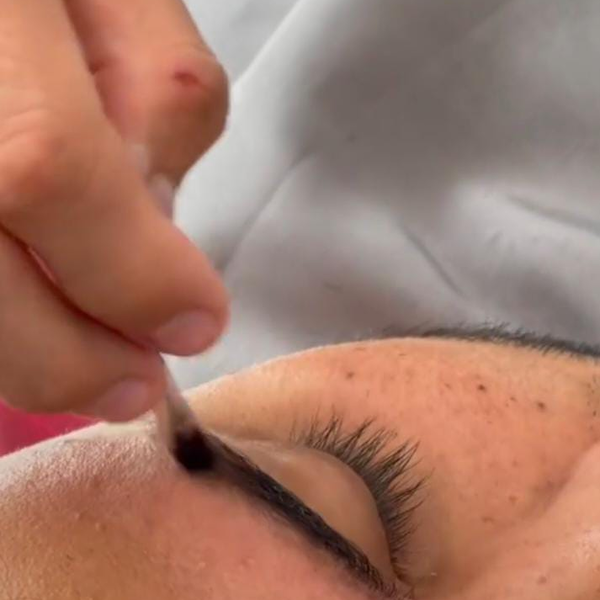 PIGMENTACION DE CEJAS VIP 