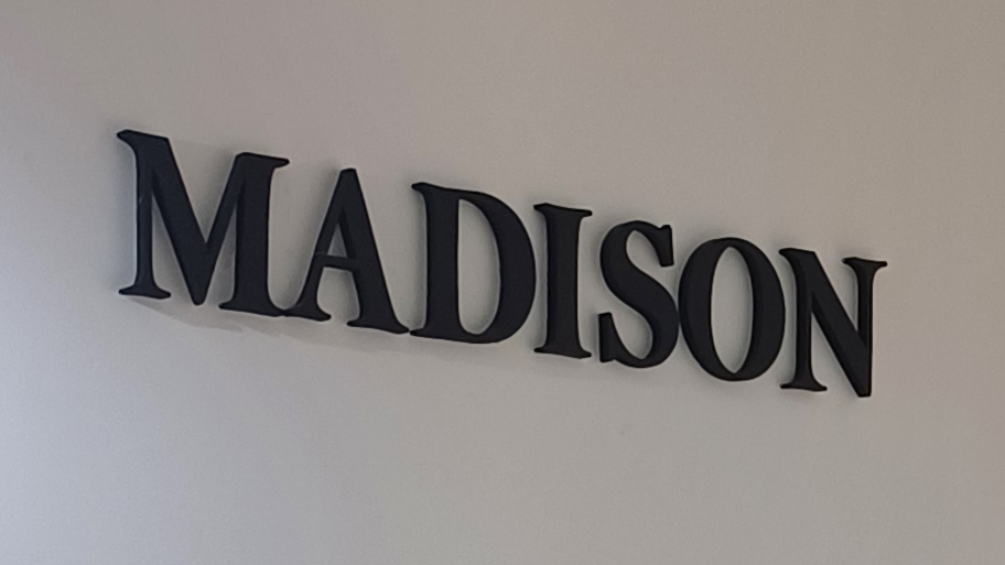 MADISON BEAUTY STUDIO  banner