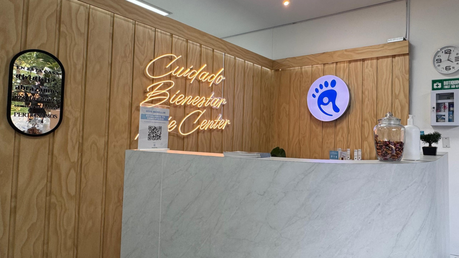 Piecenter Especialistas del Pie  interior