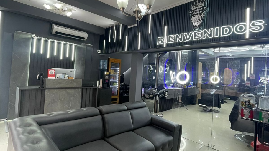 Barberia Fina interior