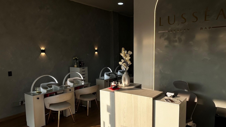 LUSSÉA interior