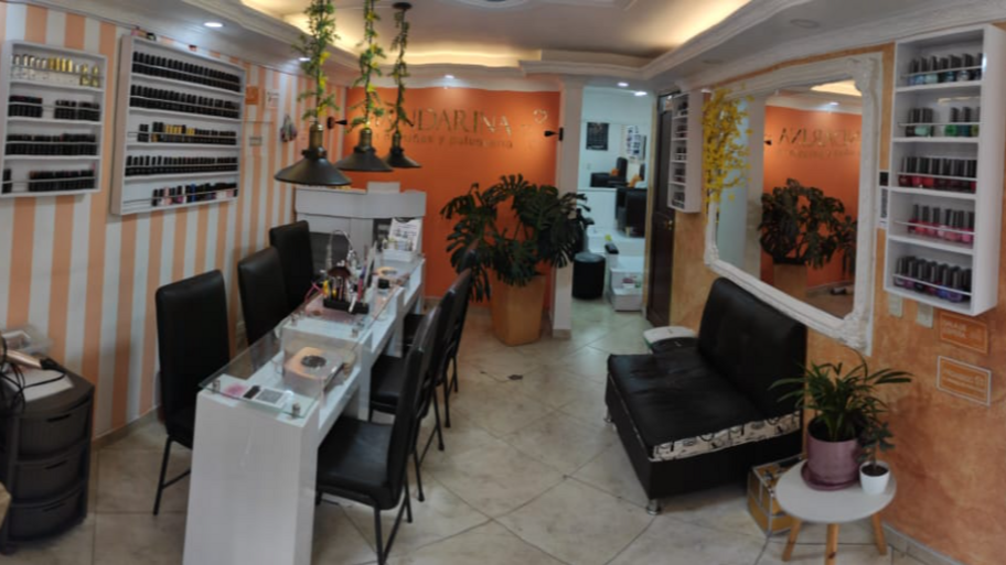 Mandarina Beauty Salon interior