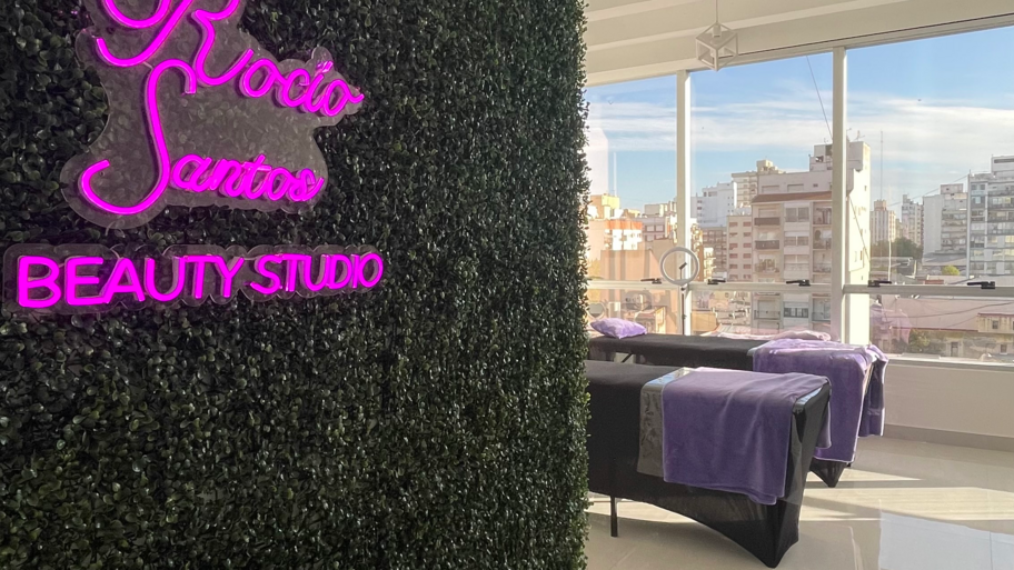 RS Beauty Studio banner