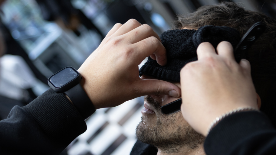 BOLD BARBER LOUNGE CLUB banner