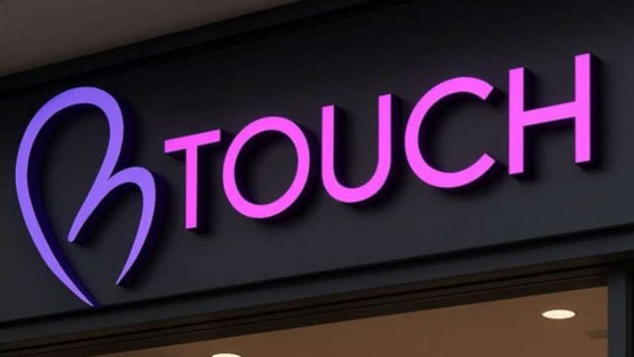B Touch interior