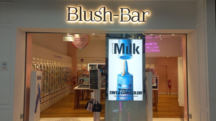 Blush-Bar banner
