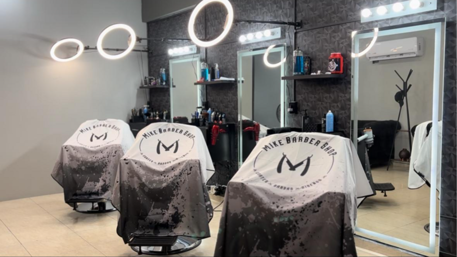 Mike Barber Shop Studio  banner